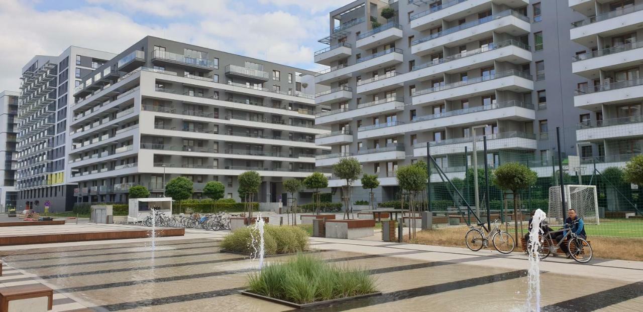 Newburg Apartments Kasprzaka 45 M2 Варшава Екстер'єр фото